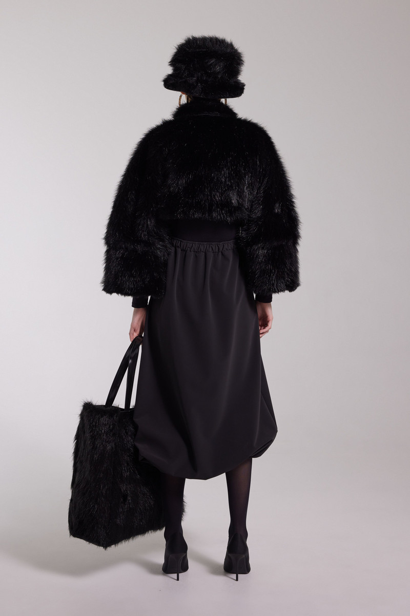 Lilla Tre Zip Faux Fur Black 5