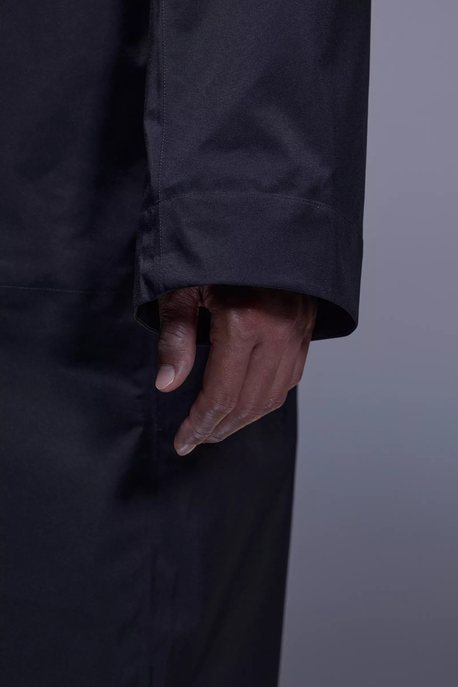 J122-GT 3L Gore-Tex Pro Coat Black - 31