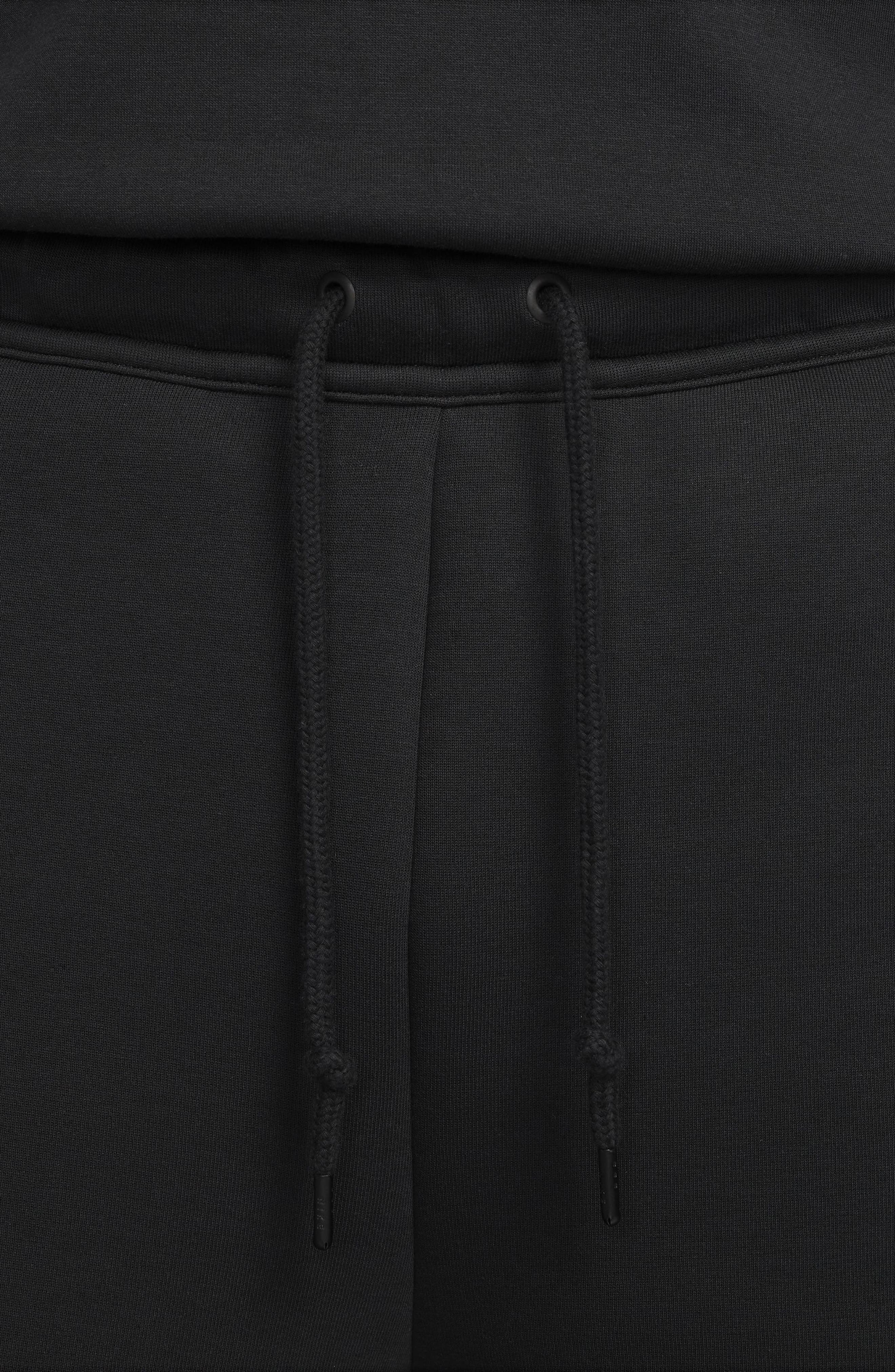 Nike Tech Fleece Sweat Shorts in Black/Black at Nordstrom - 9