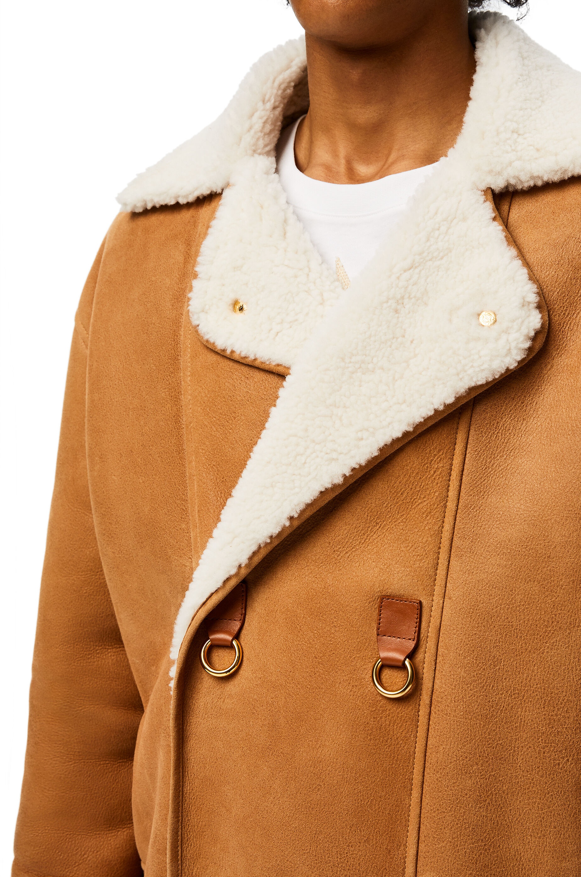 Double-breasted coat in shearling - 5