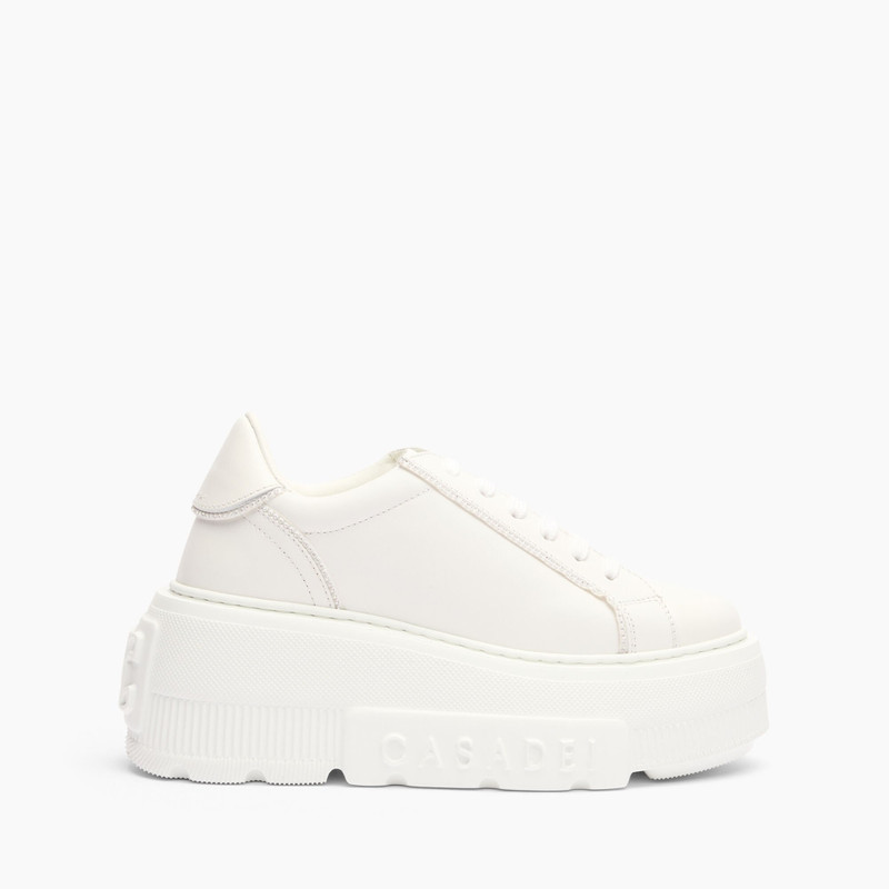 Nexus Sneaker 1