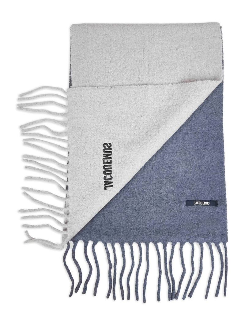 JACQUEMUS The Moisson scarf outlook