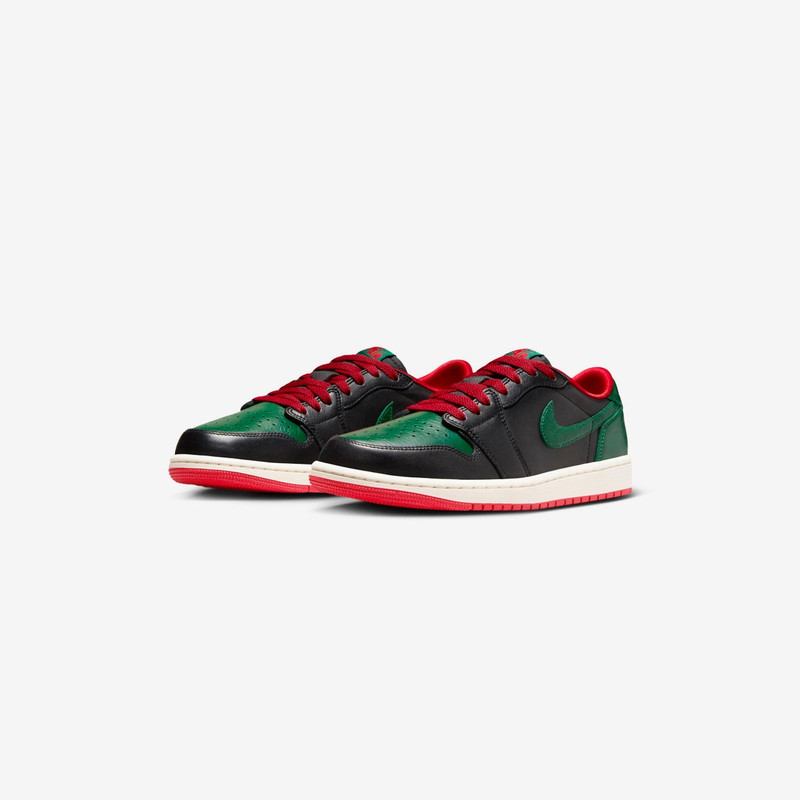 Jordan Wmns Air Jordan 1 Low OG outlook