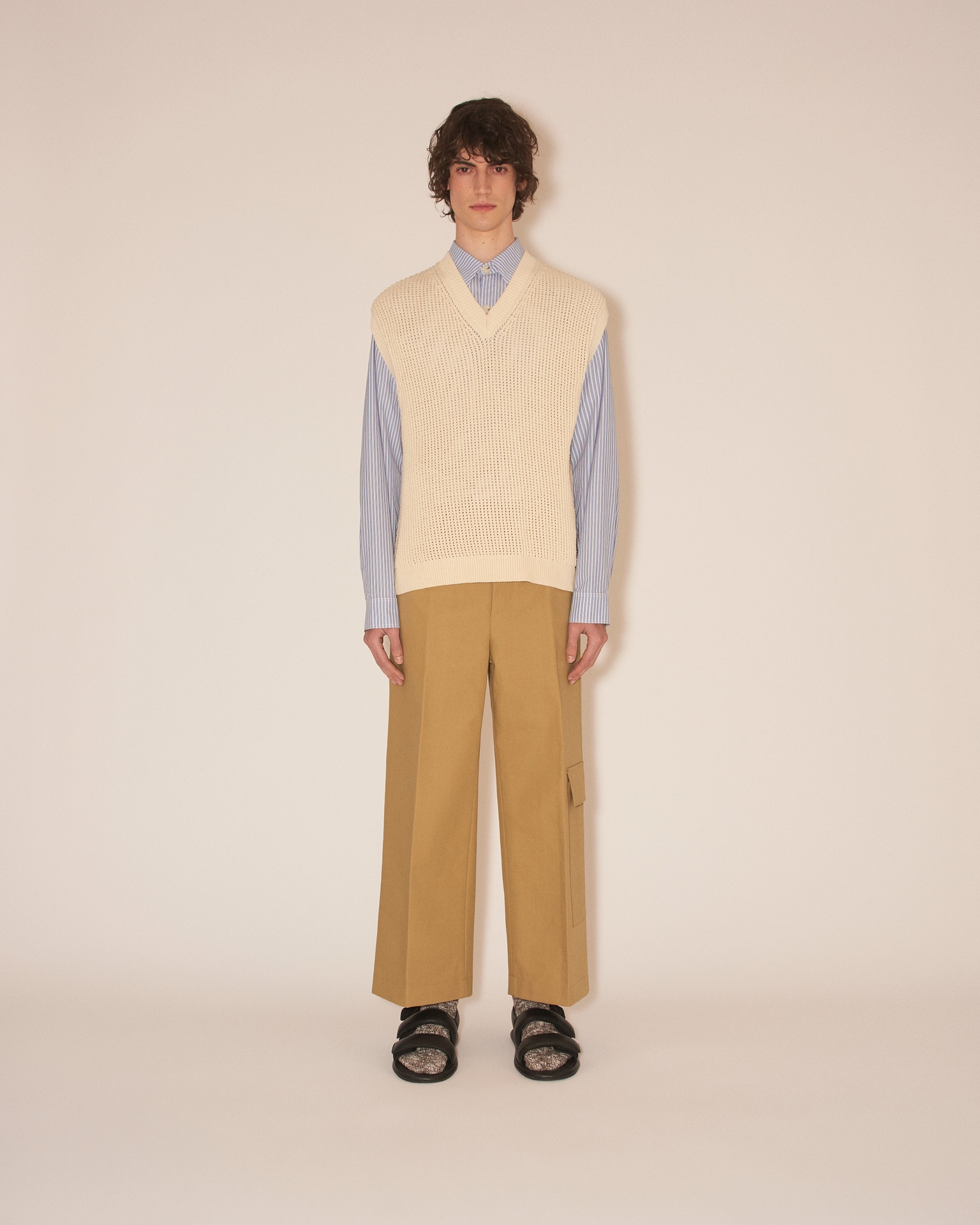ZEBE - Textured cotton v-neck vest - 2