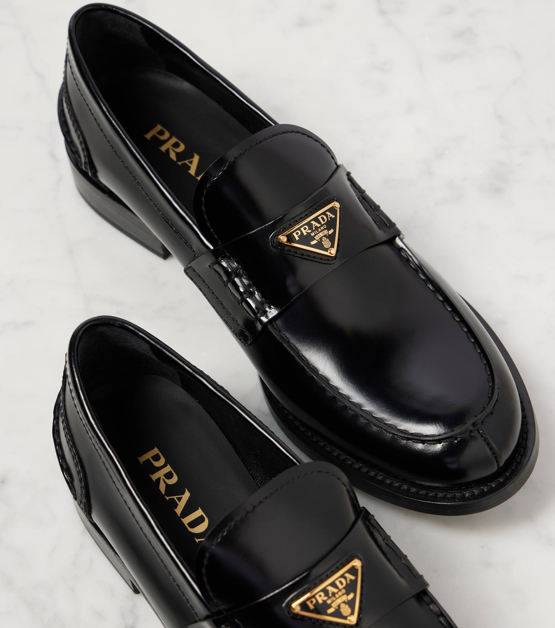 Logo brushed leather loafers - 5