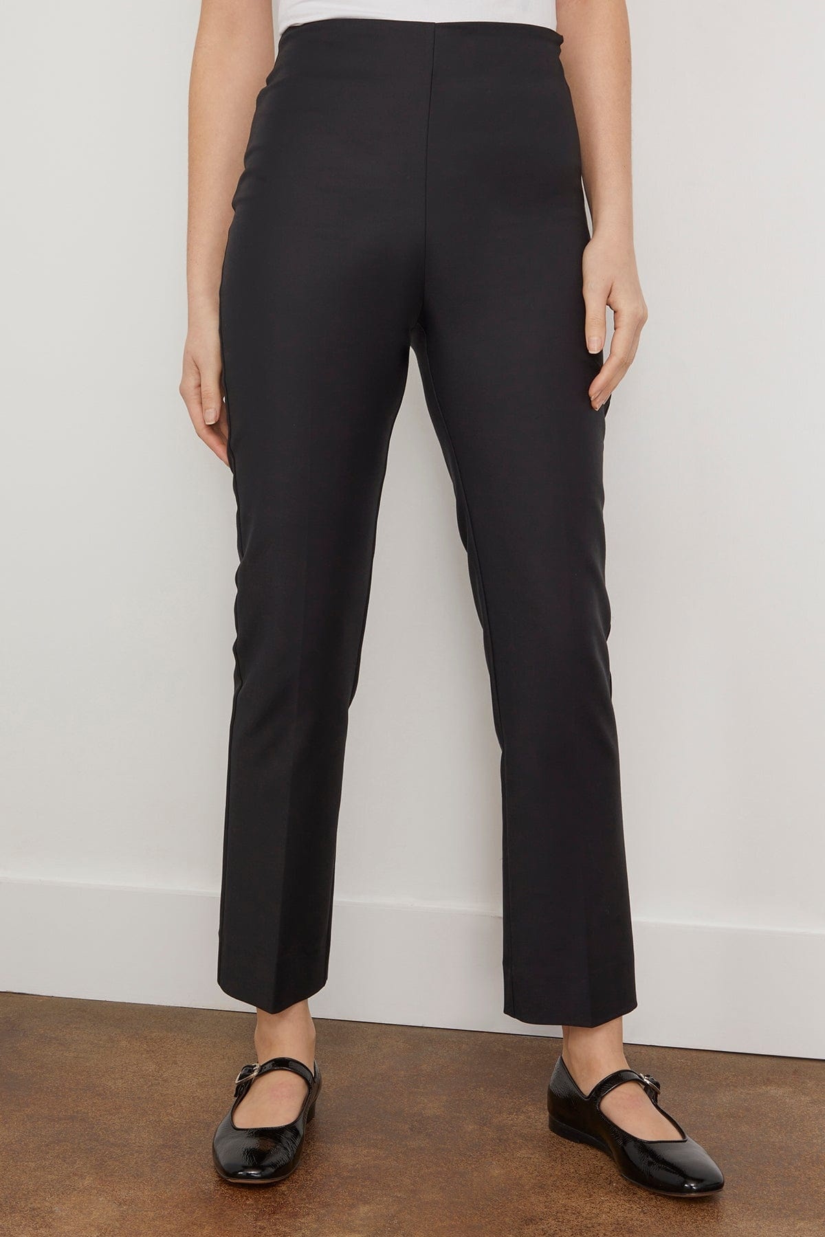 Cigarette Leg Trousers in Noir - 3