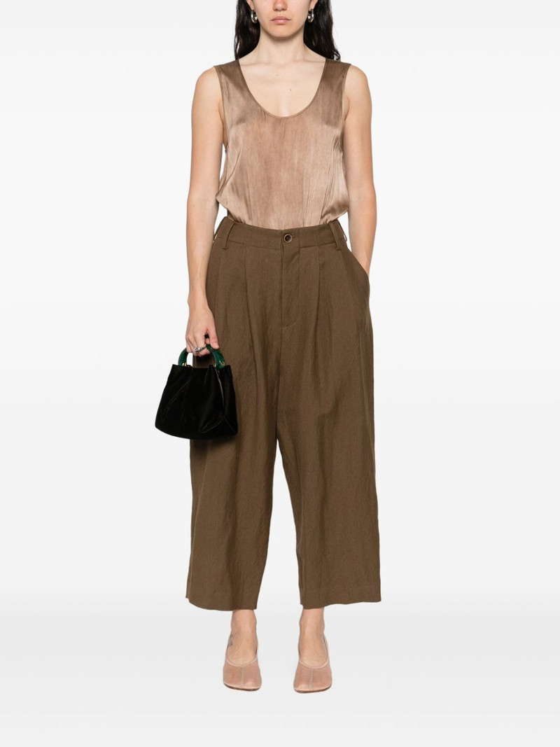 UMA WANG pleated cropped trousers outlook
