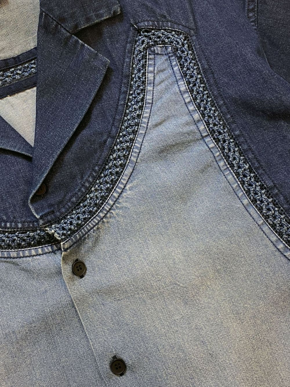 crochet-trimmed denim shirt - 3