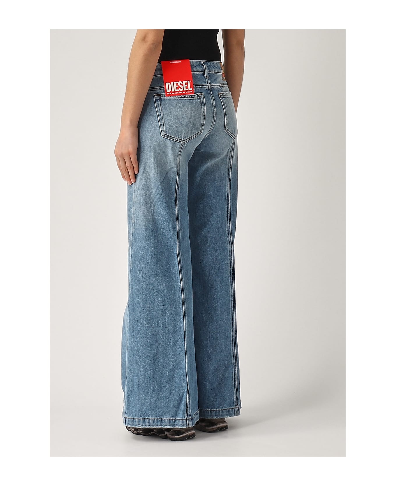 Akii Jeans - 3