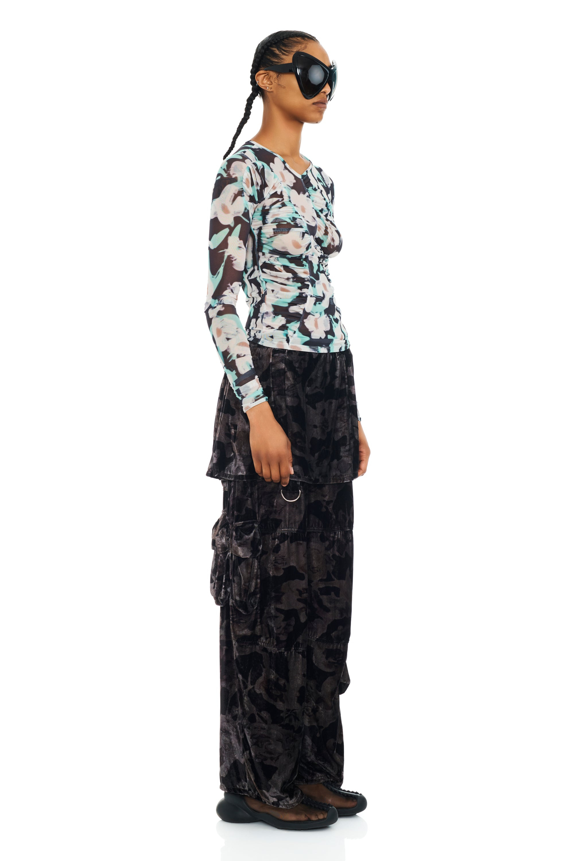 BLACK WATERCOLOR ROSES LAWN SKIRT CARGO PANT - 5