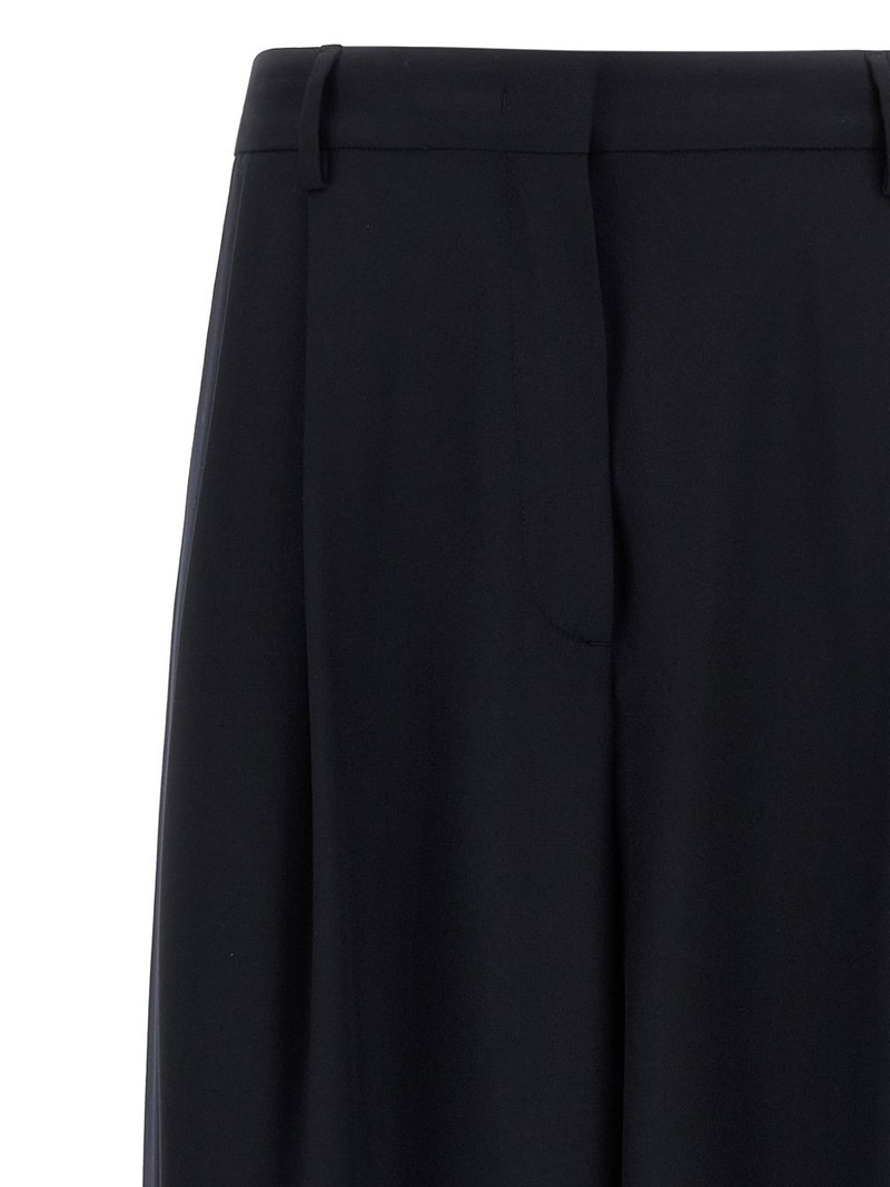 pleated trousers 3