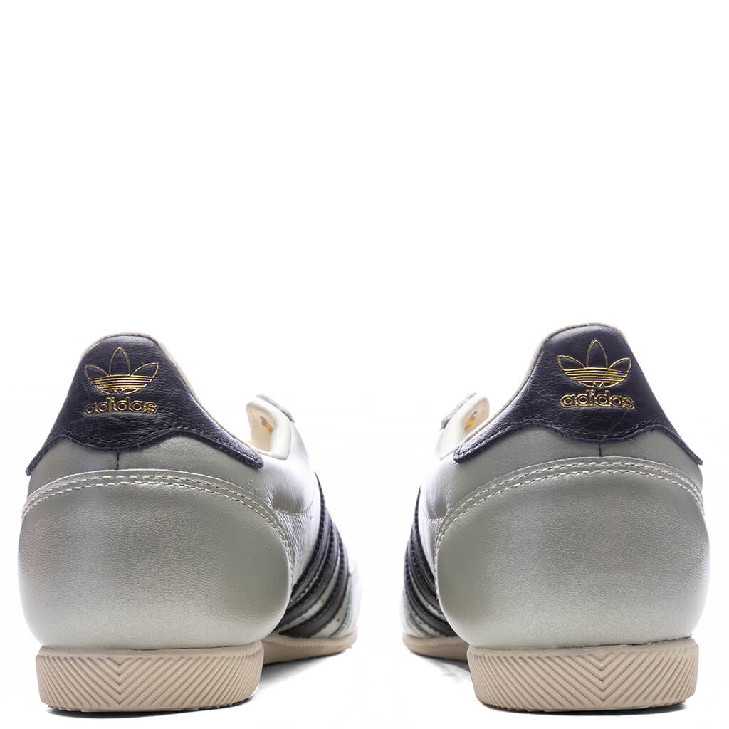 WOMEN'S JAPAN - ALUMINA/CORE BLACK/CREW WHITE - 4