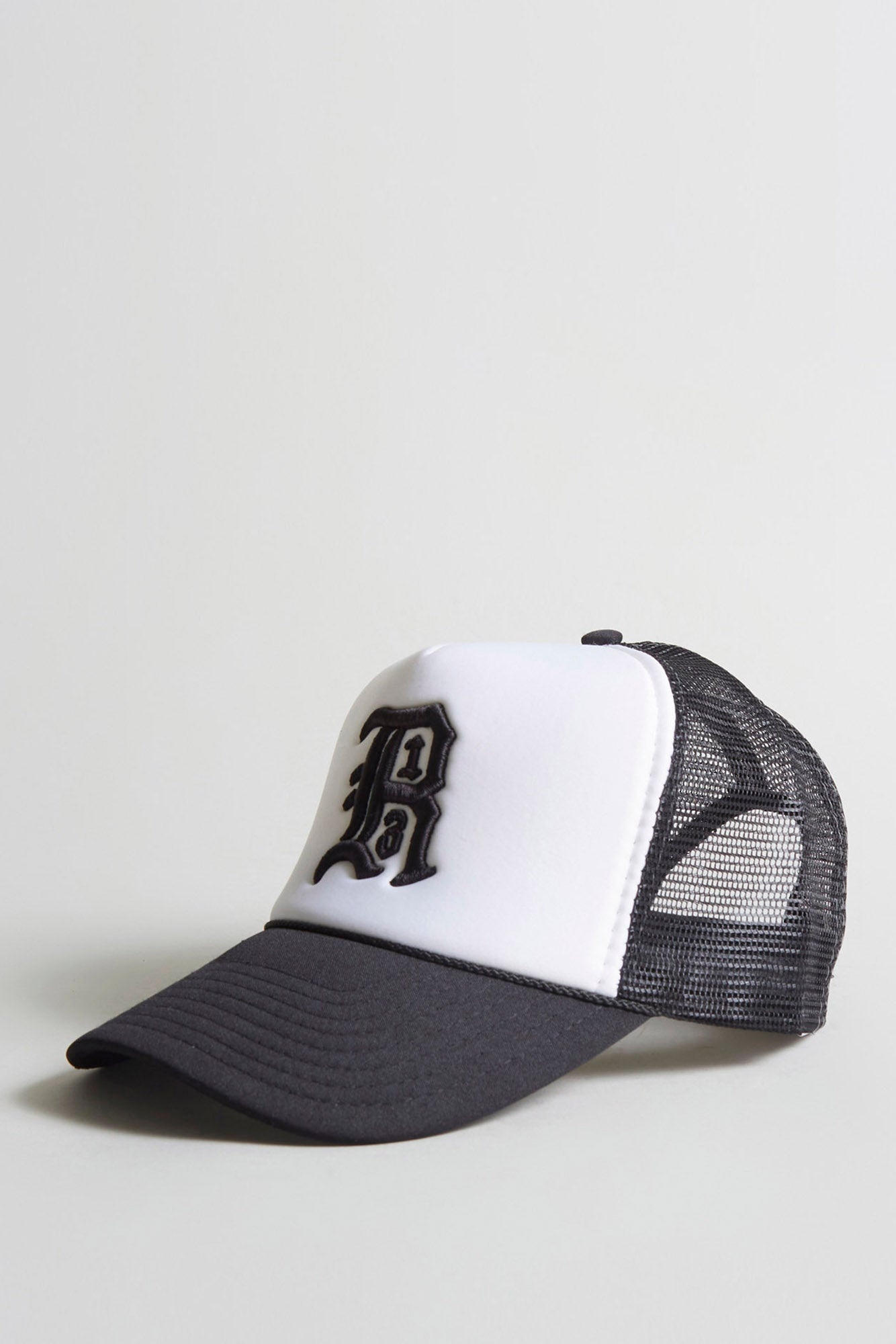 R13 TRUCKER HAT - BLACK AND WHITE - 1