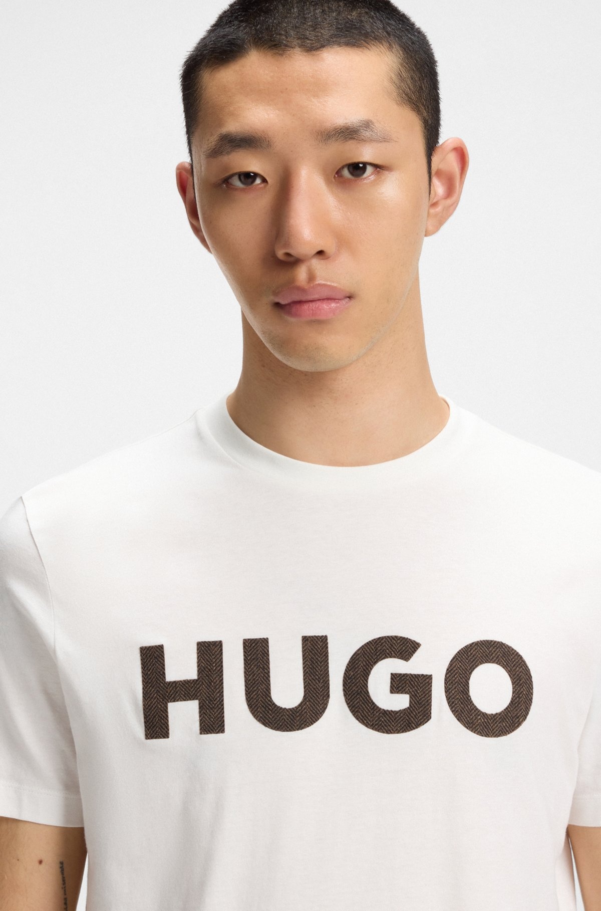 COTTON-JERSEY T-SHIRT WITH HERRINGBONE LOGO - 3