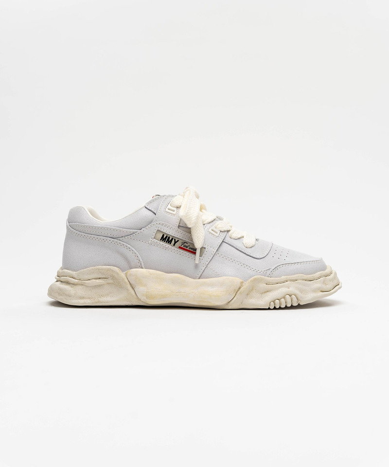 Maison MIHARAYASUHIRO "PARKER"OG Sole Brushed Suede Low-top Sneaker outlook