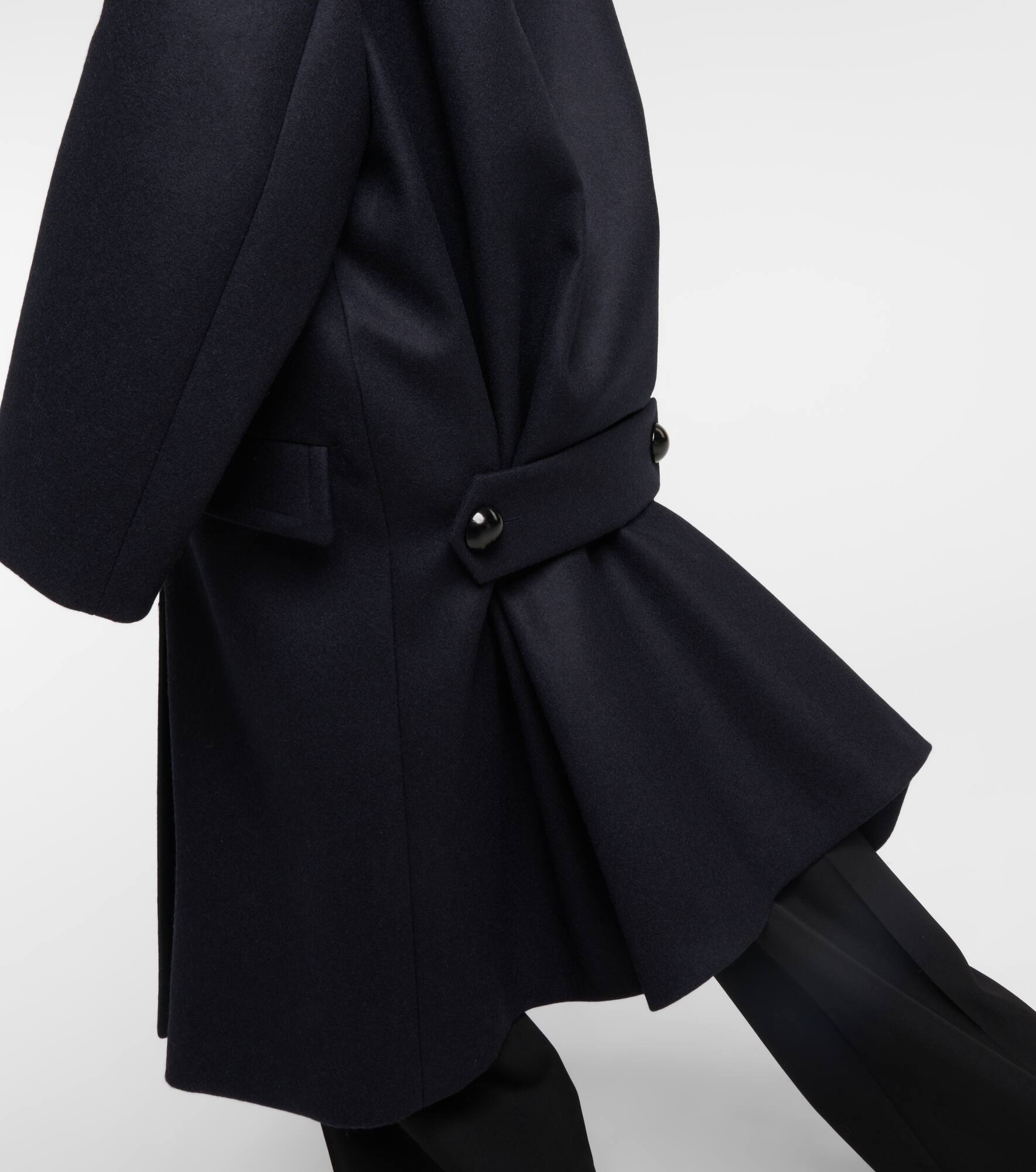 Double-breasted wool long peacoat - 5
