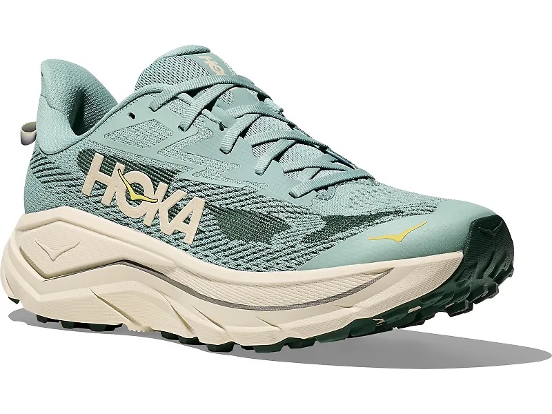 HOKA Challenger 8 - 6
