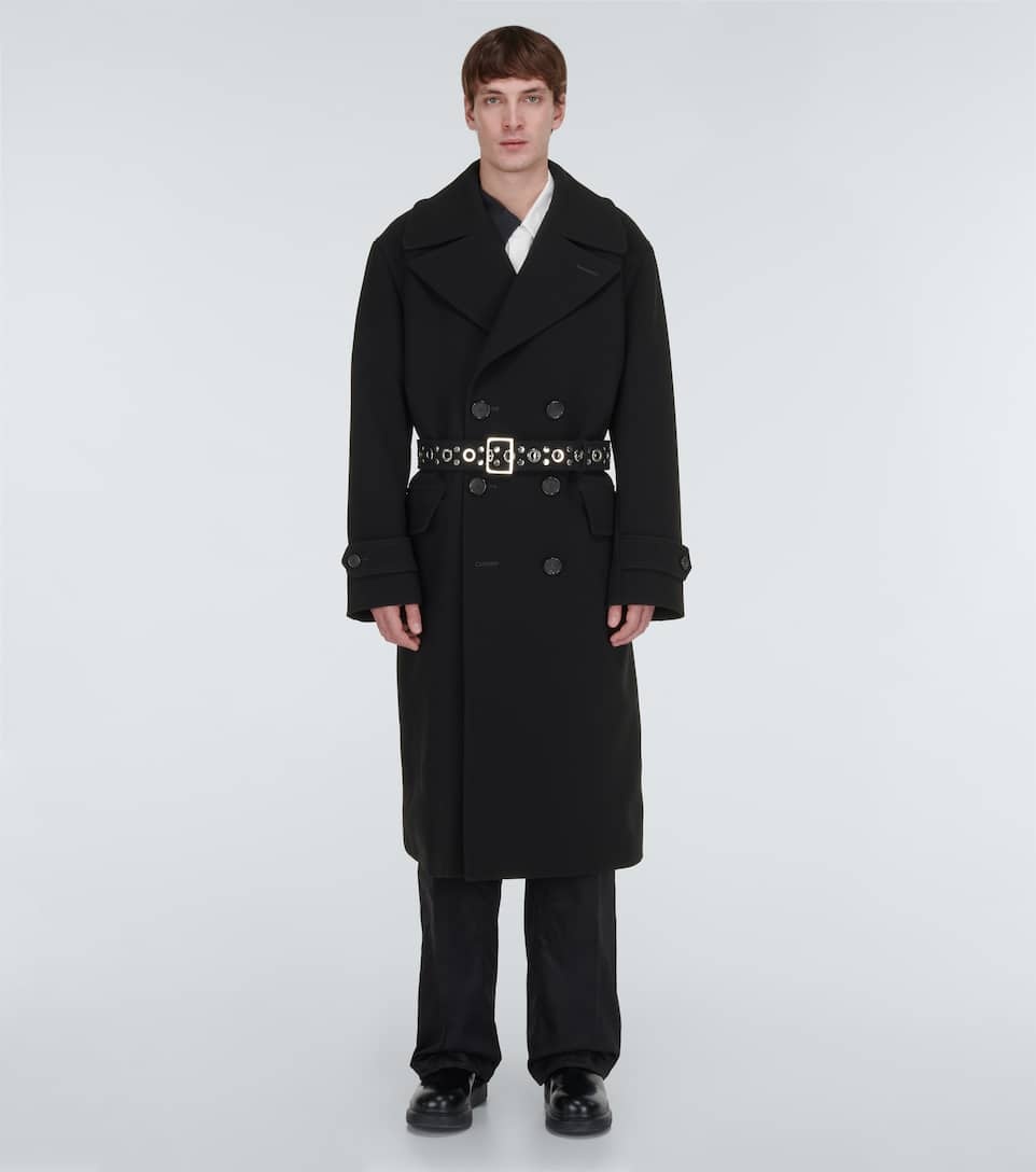 Belted double-breasted overcoat - 2