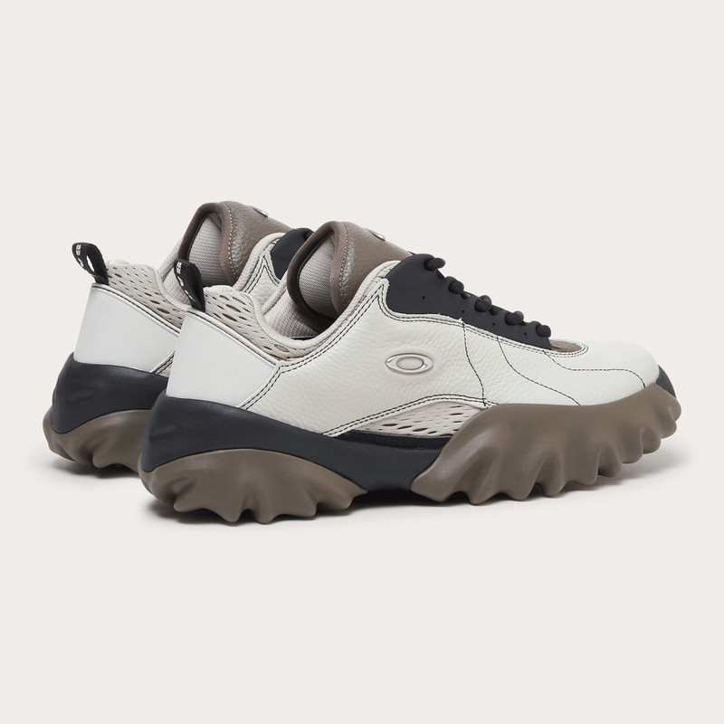 Oakley Factory team Chop Saw 4