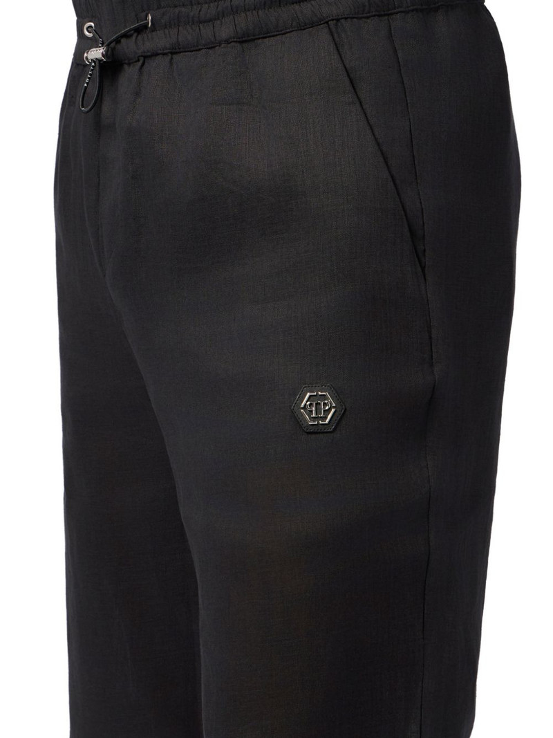 elastic-waistband shorts 5