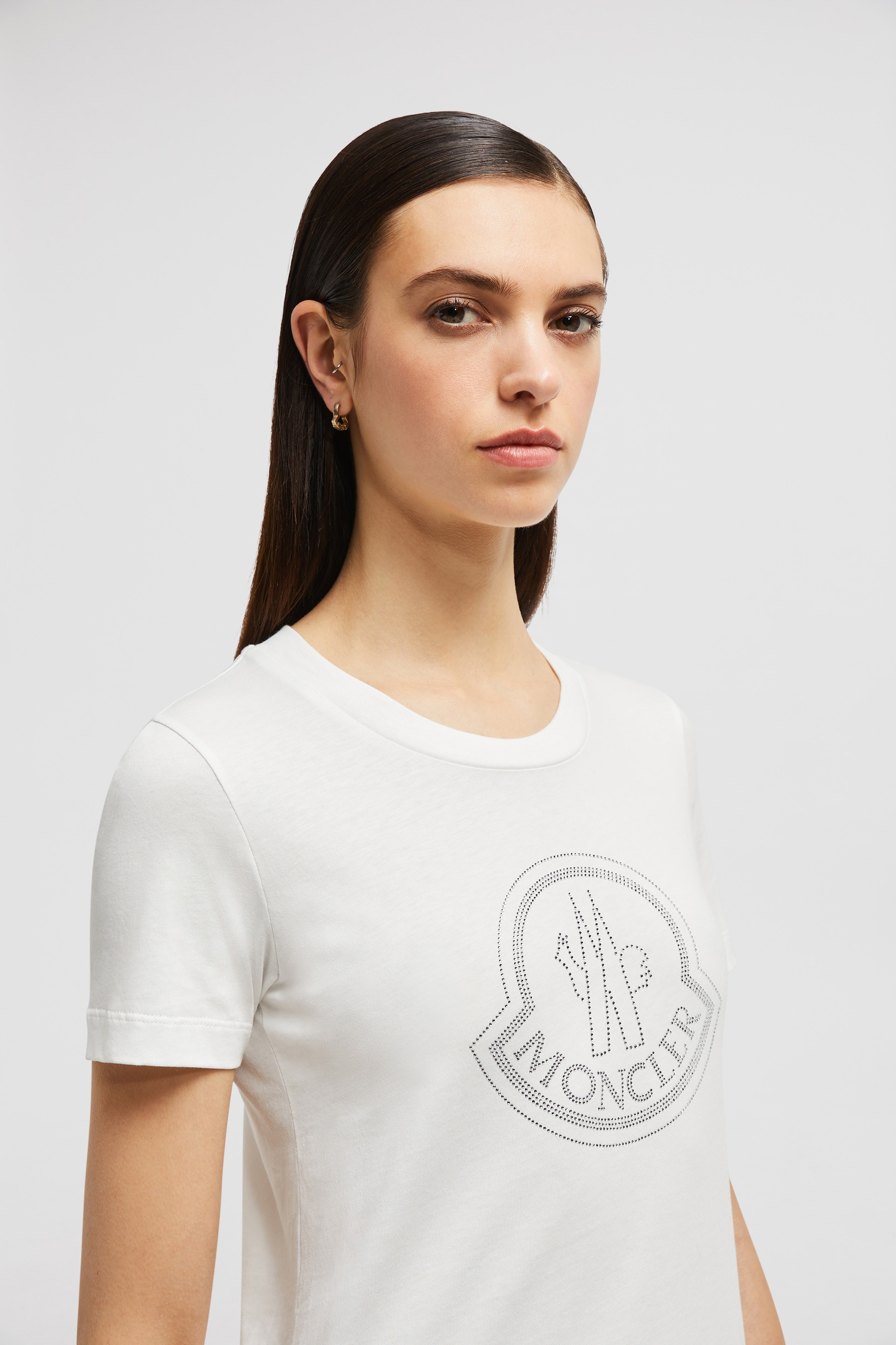 【MONCLER】CRYSTAL LOGO T-SHIRT Moncler Crystal Logo T-Shirt | REVERSIBLE