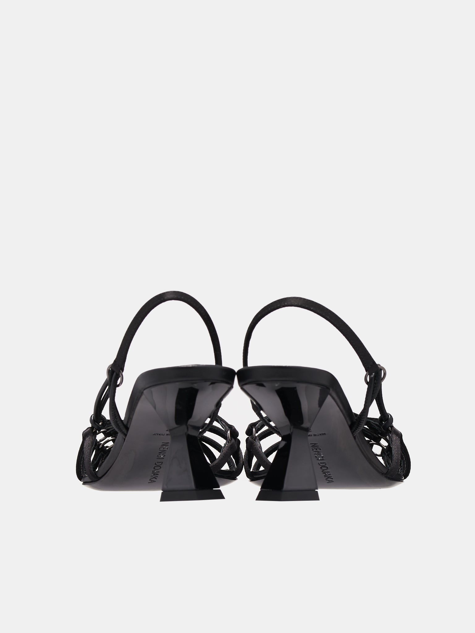 Low Heeled Sandals - 4