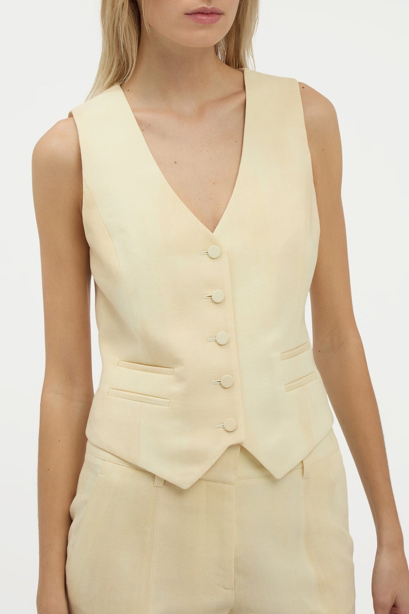 GABRIELA HEARST Coleridge Vest in Ivory Virgin Wool outlook