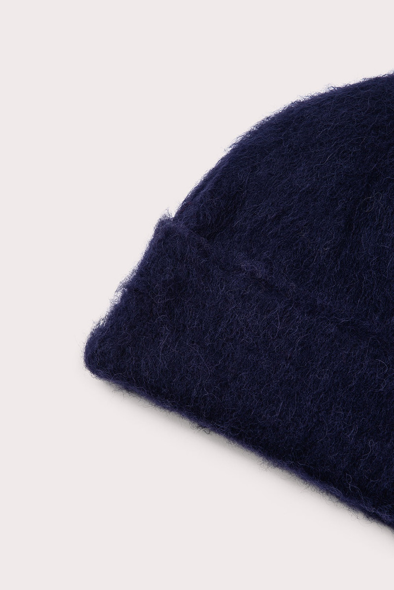 BY FAR SOLID BRUSHED HAT INK ALPACA outlook