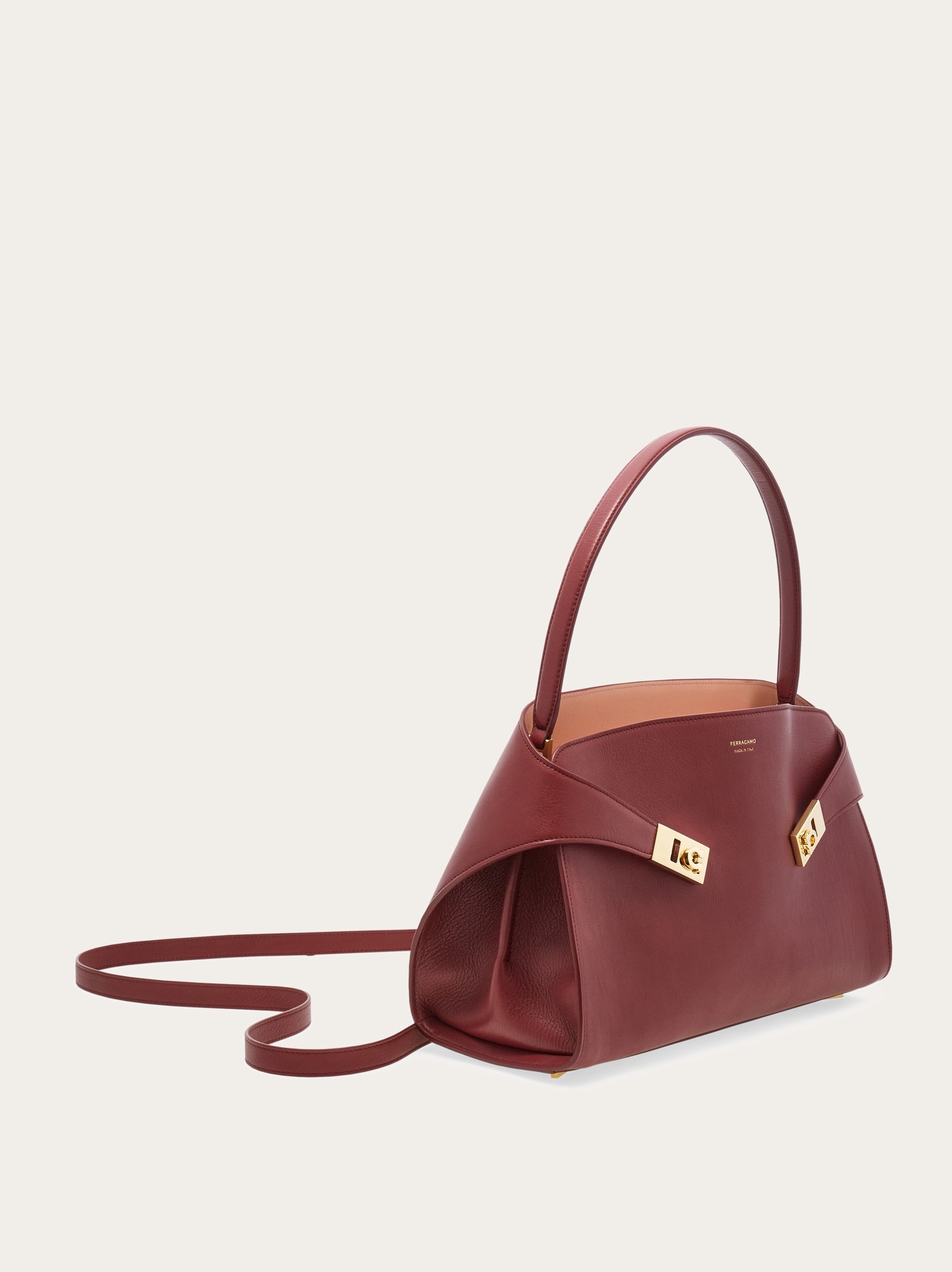 Hug soft bicolor shoulder bag (M) - 7