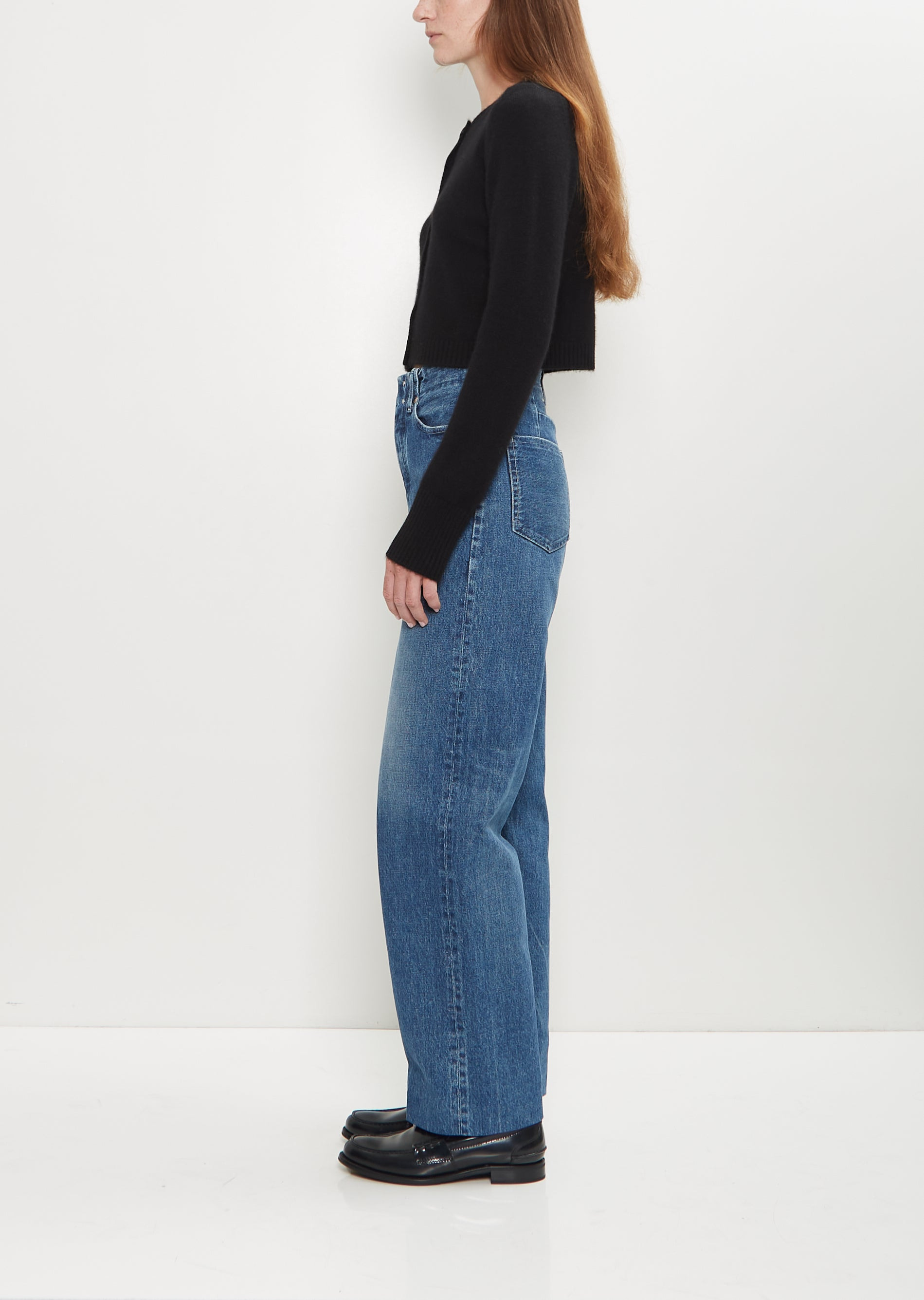Zephir Cashmere Cropped Cardigan — Black - 2