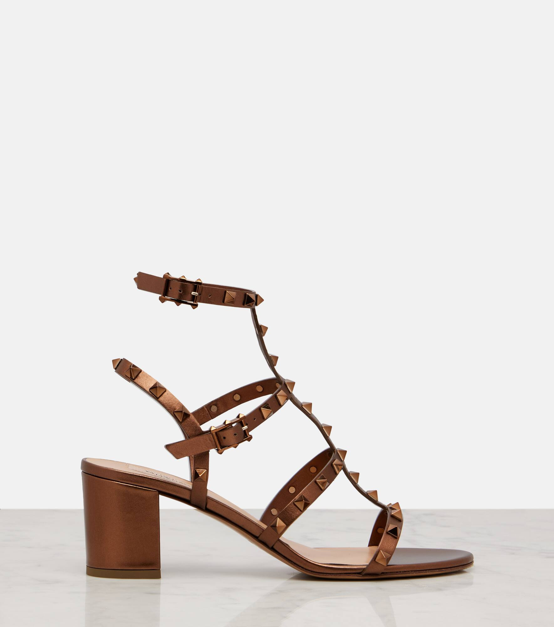 Rockstud leather sandals - 4