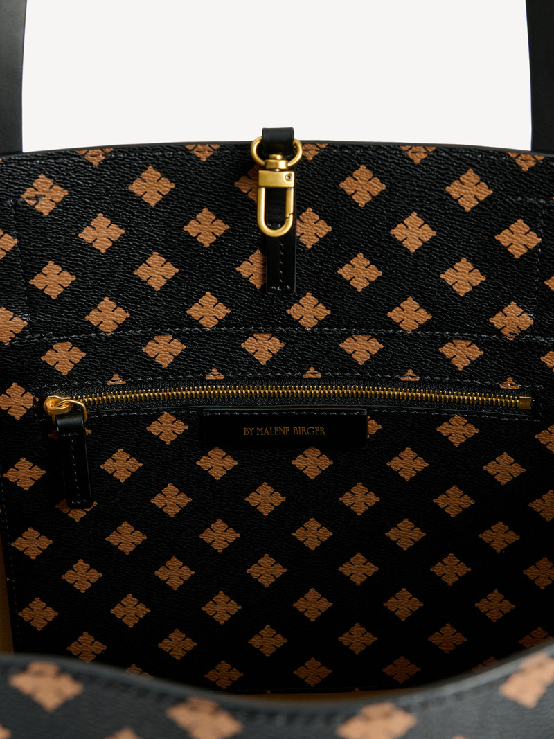 BY MALENE BIRGER Abi printed tote bag outlook