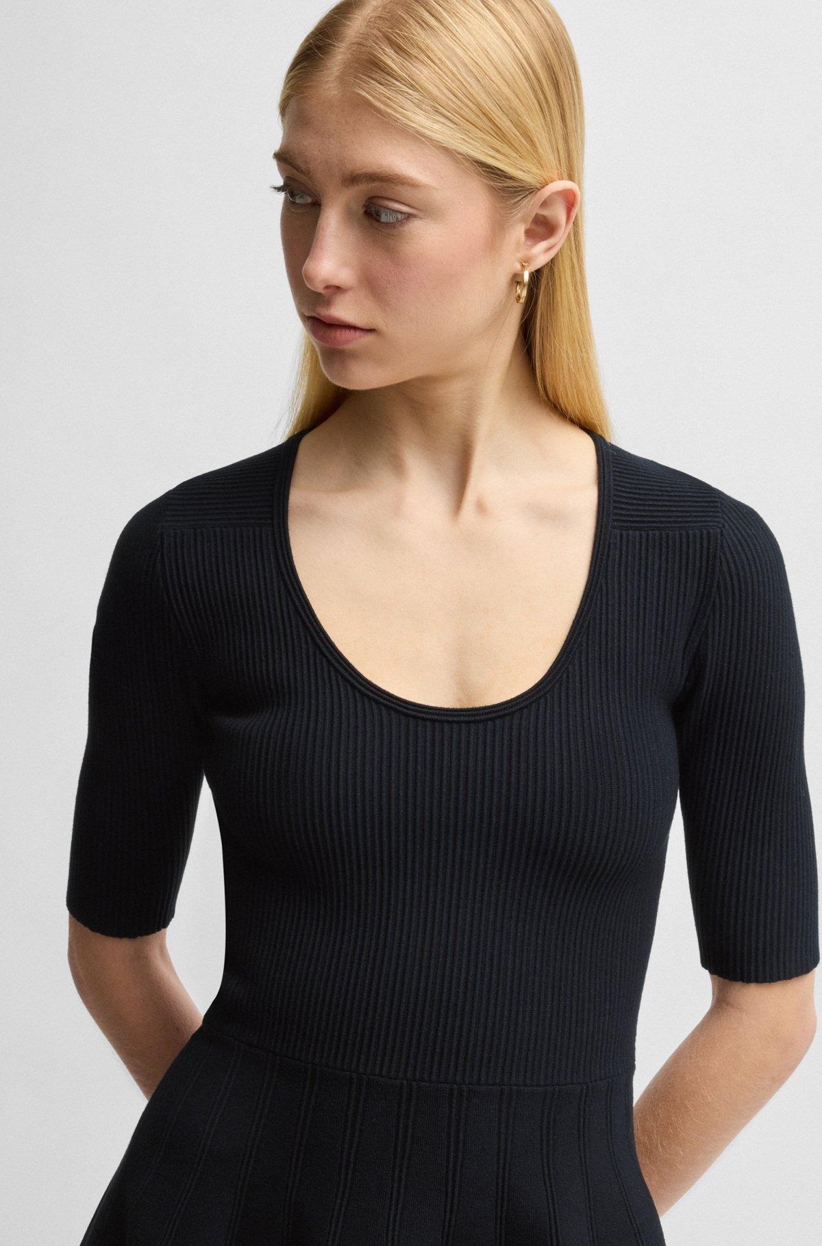 KNITTED DRESS IN OTTOMAN-STRUCTURED STRETCH FABRIC - 4
