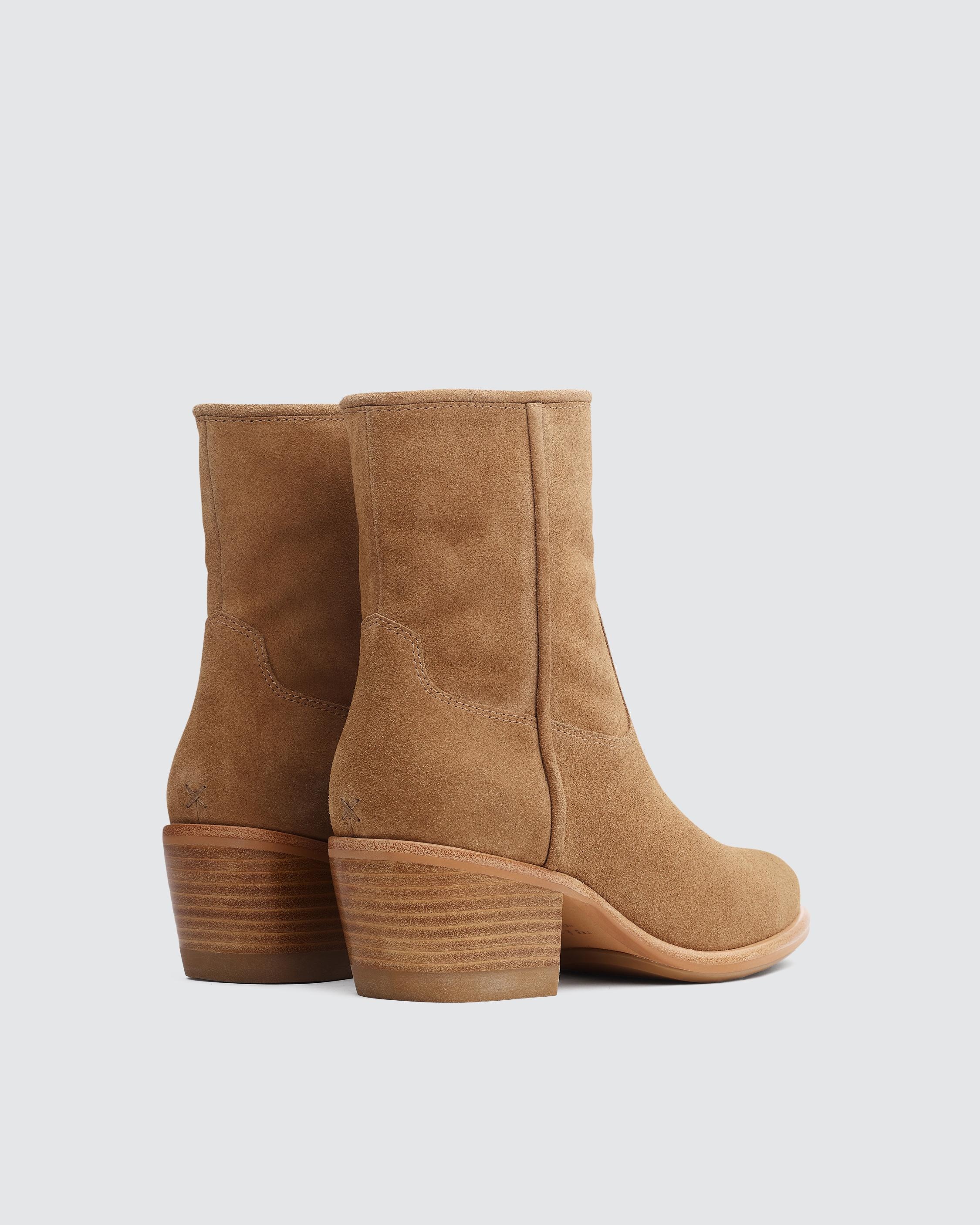 Mustang Boot - Suede
Heeled Ankle Boot - 3