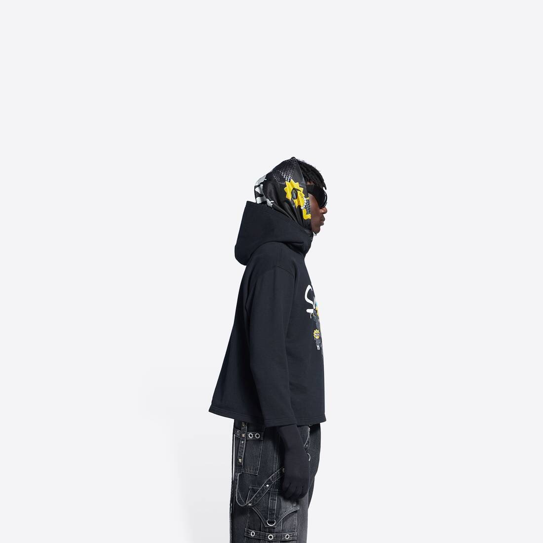 Women's The Simpsons Tm & © 20th Television Cropped Hoodie in Black - 2