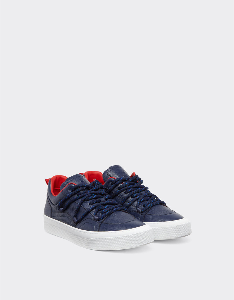 Trainers in tumbled leather 3