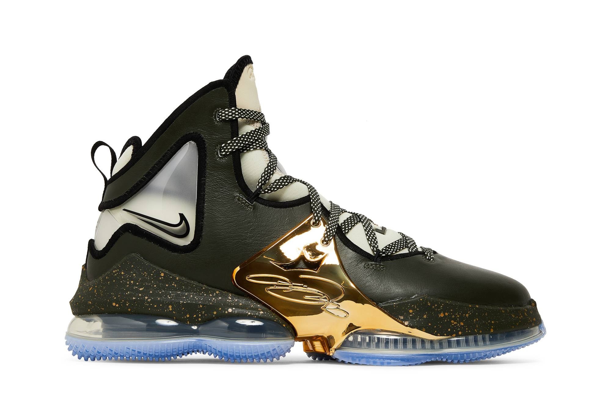 LeBron 19 'Chosen 1' - 1