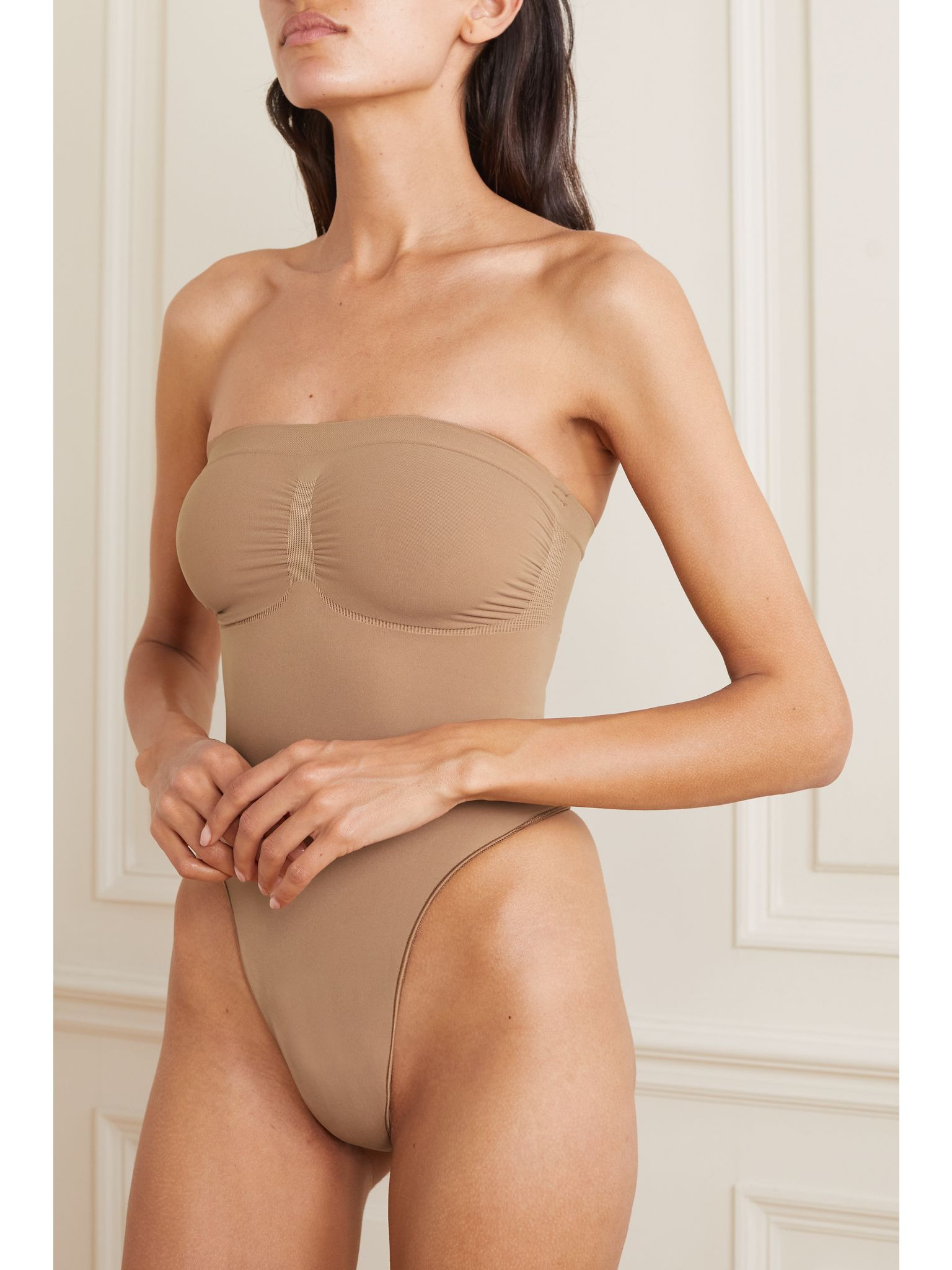 Seamless Sculpt strapless thong bodysuit - Sienna Neutral - 2