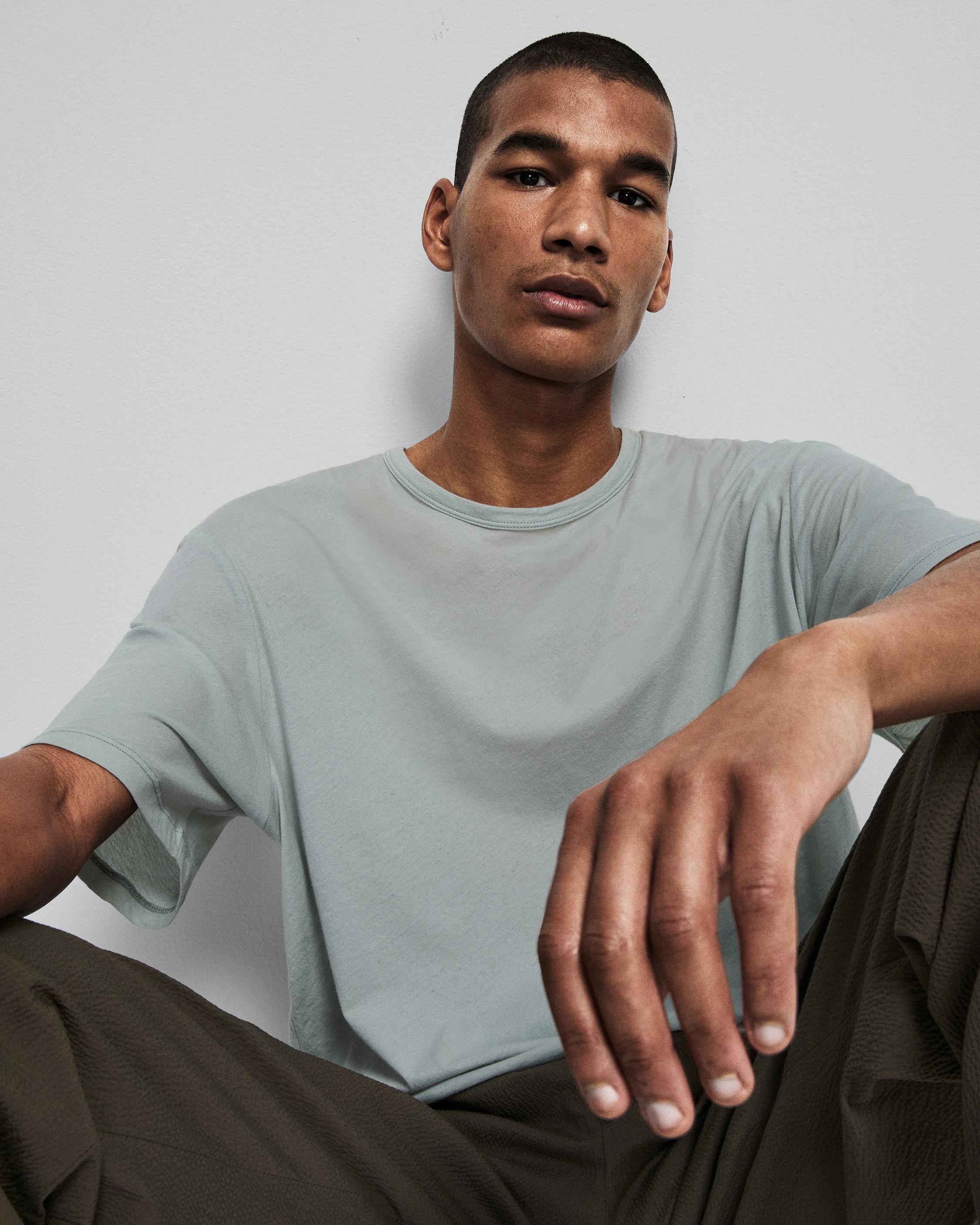 Classic Cloud Tee
Cloud Jersey T-Shirt - 7