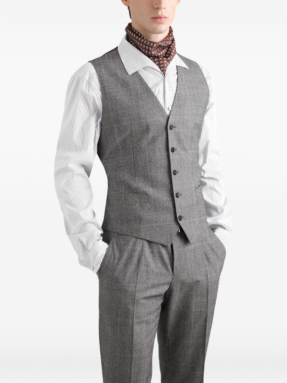 check-pattern three-piece suit - 4