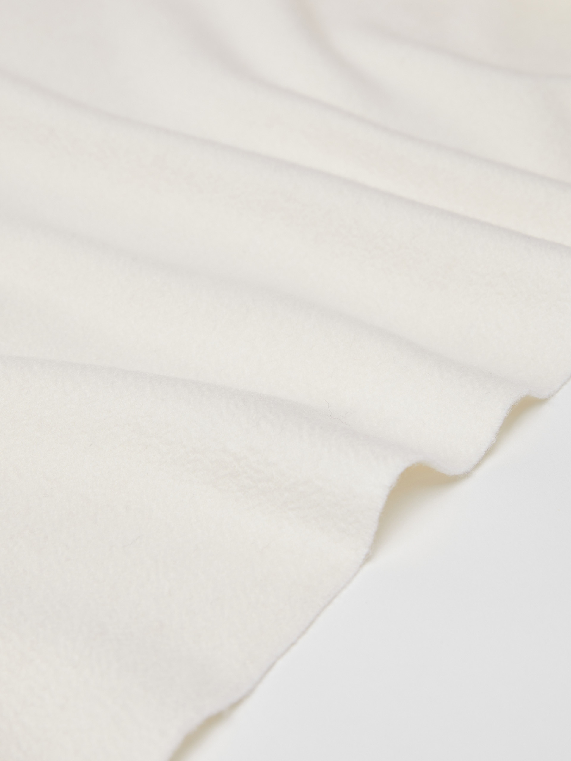 BACI Cashmere stole with embroidery and fringes - 3