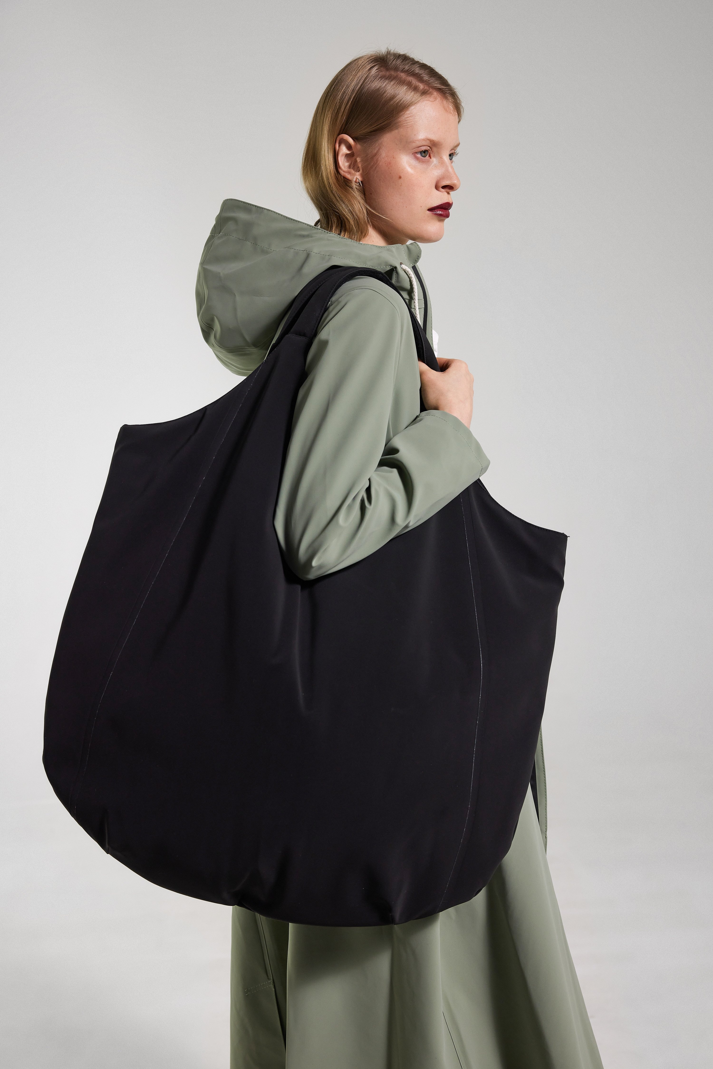 Svea Shopper Bag Black - 2