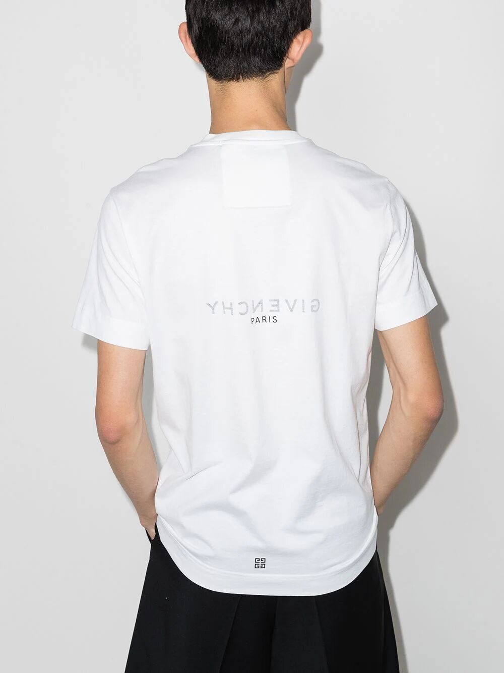 Givenchy reverse slim fit t-shirt in cotton - 3