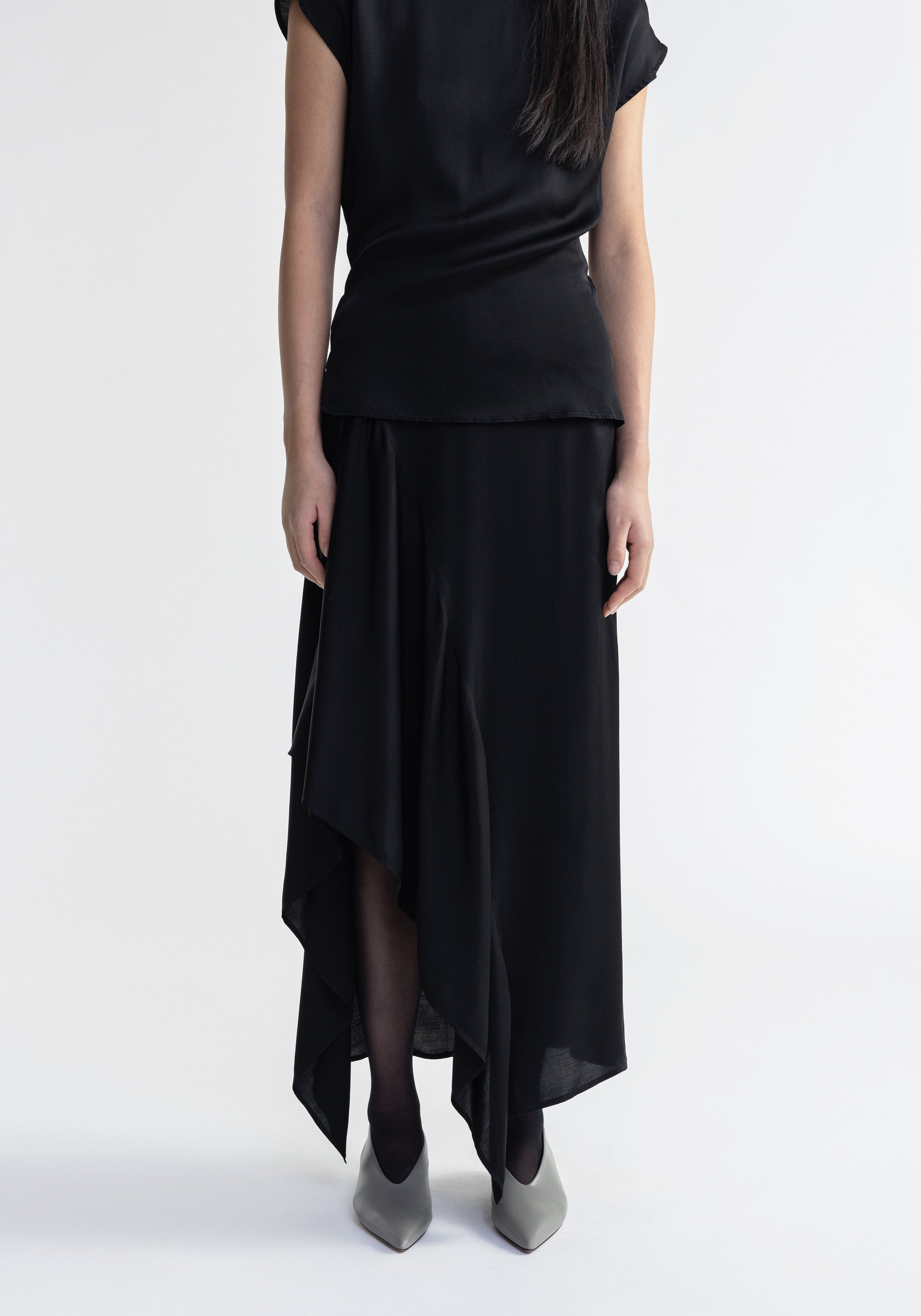 ASTER
Satin maxi skirt - 2