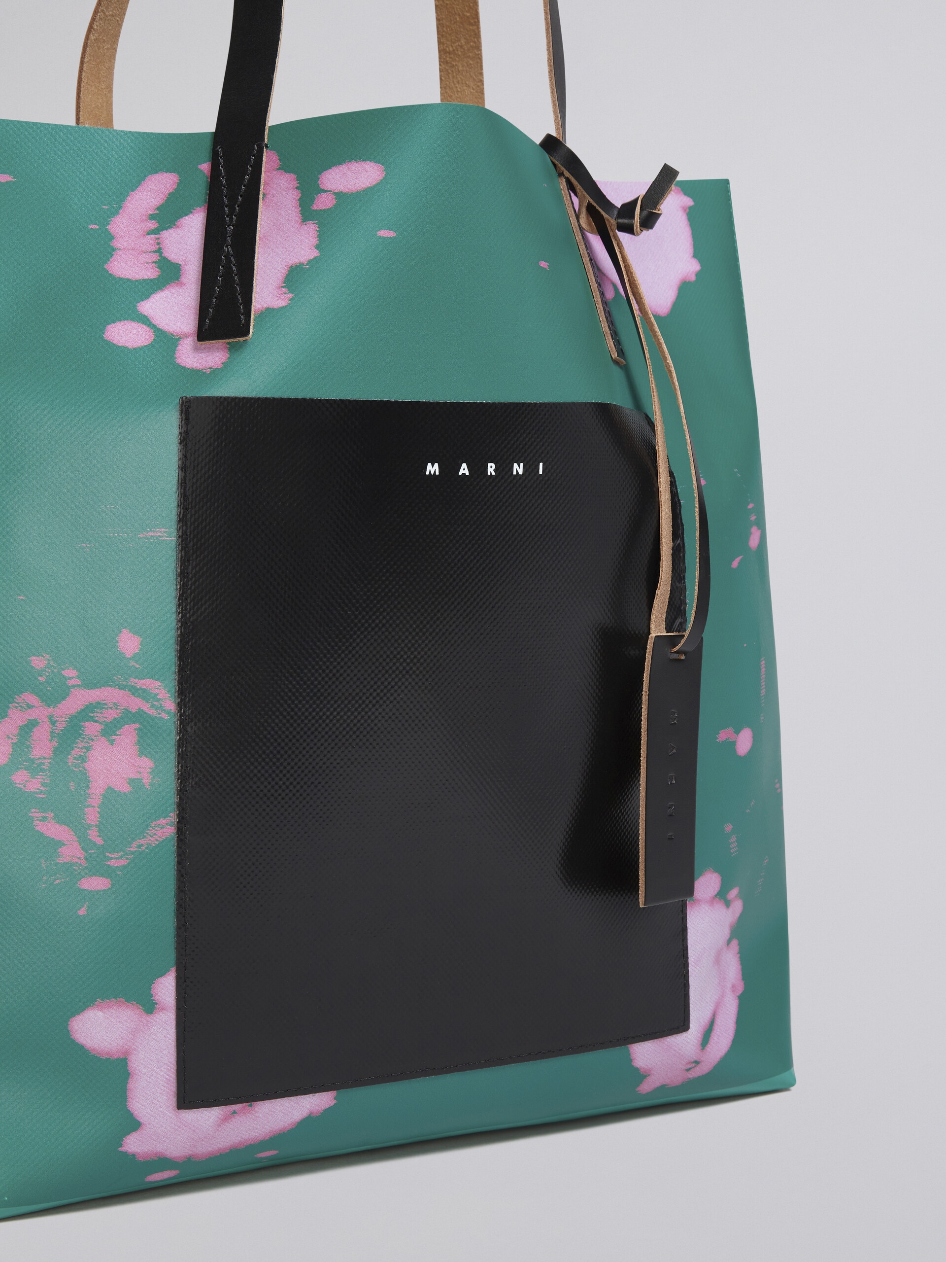 GREEN FADED ROSES PRINT PVC BAG - 5