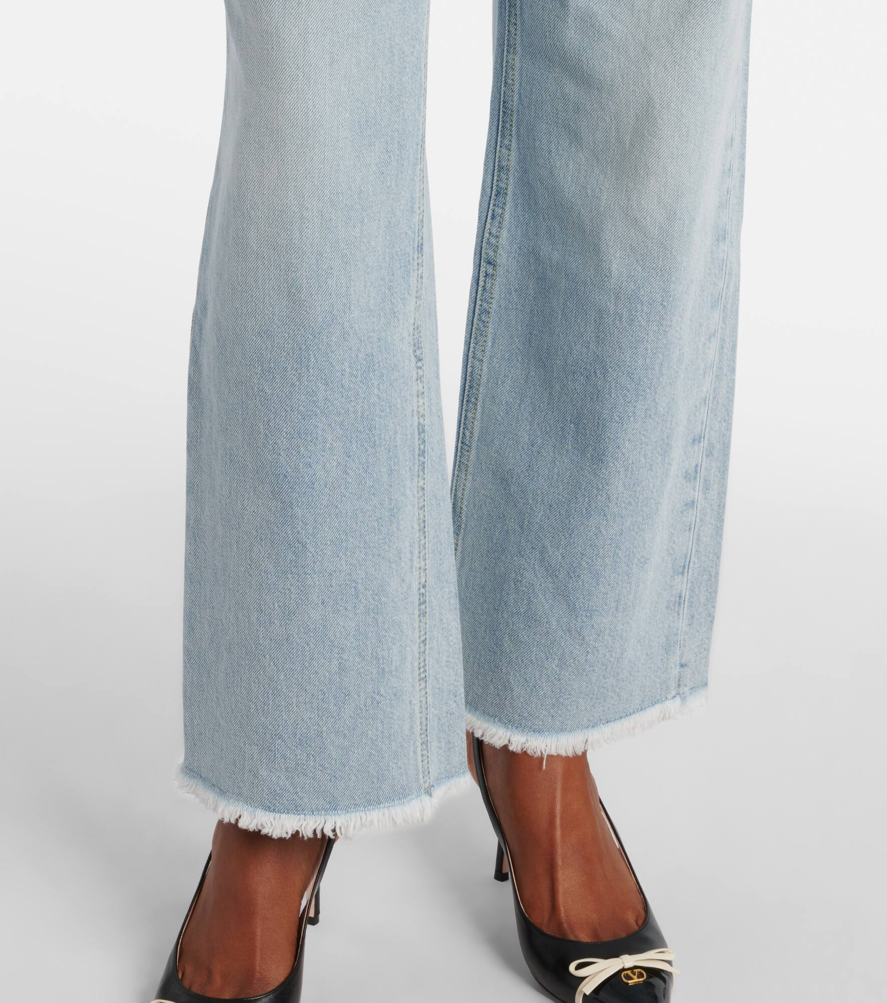 Mid-rise flared jeans - 5