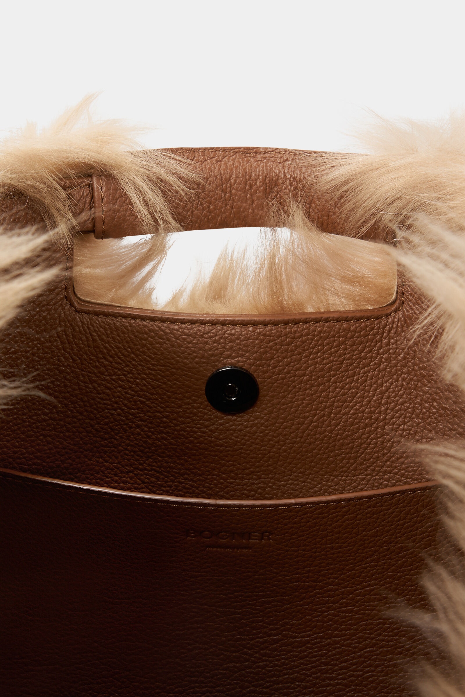 Choulex Snow Mable Handbag in Beige 6