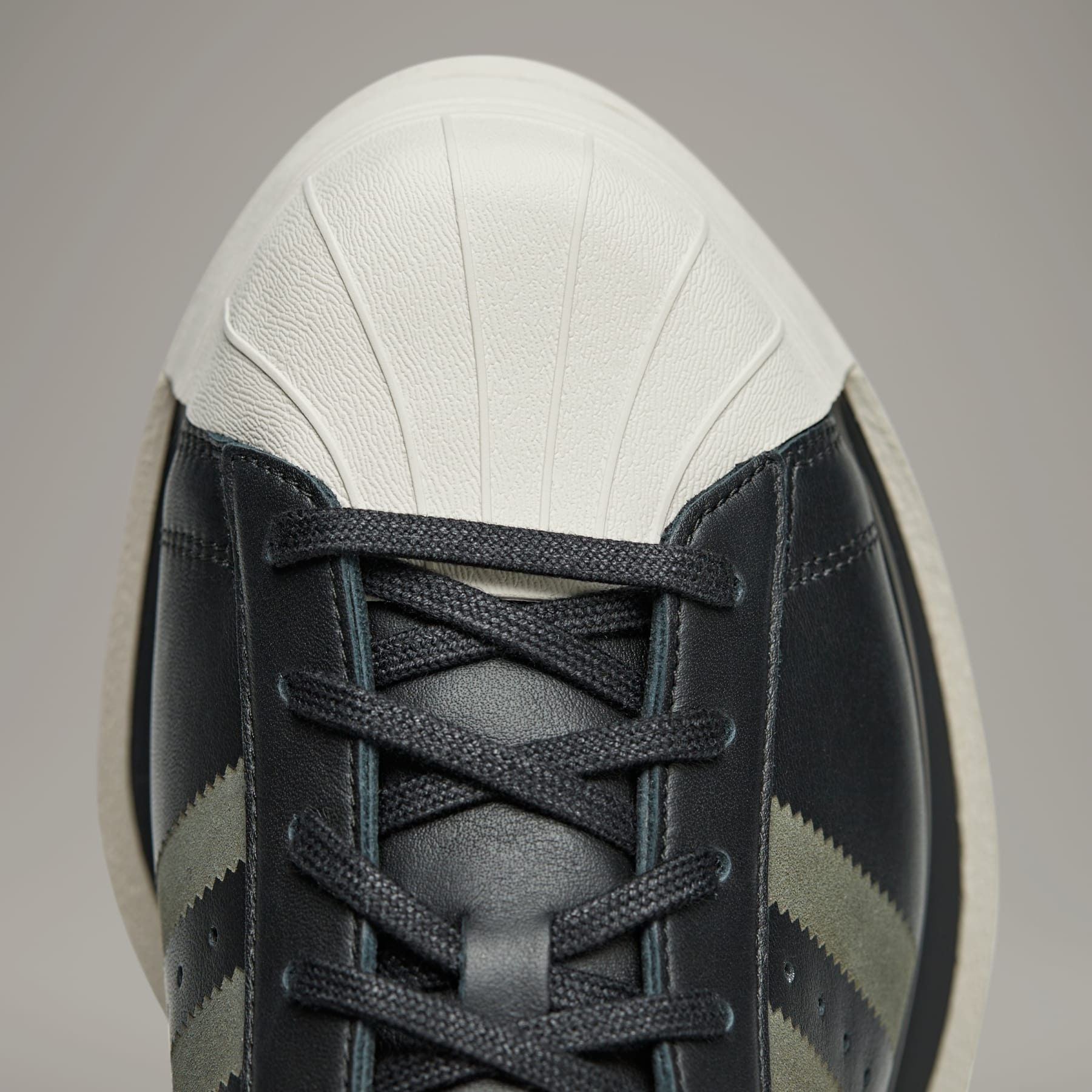 Y-3 Gendo Superstar - 10