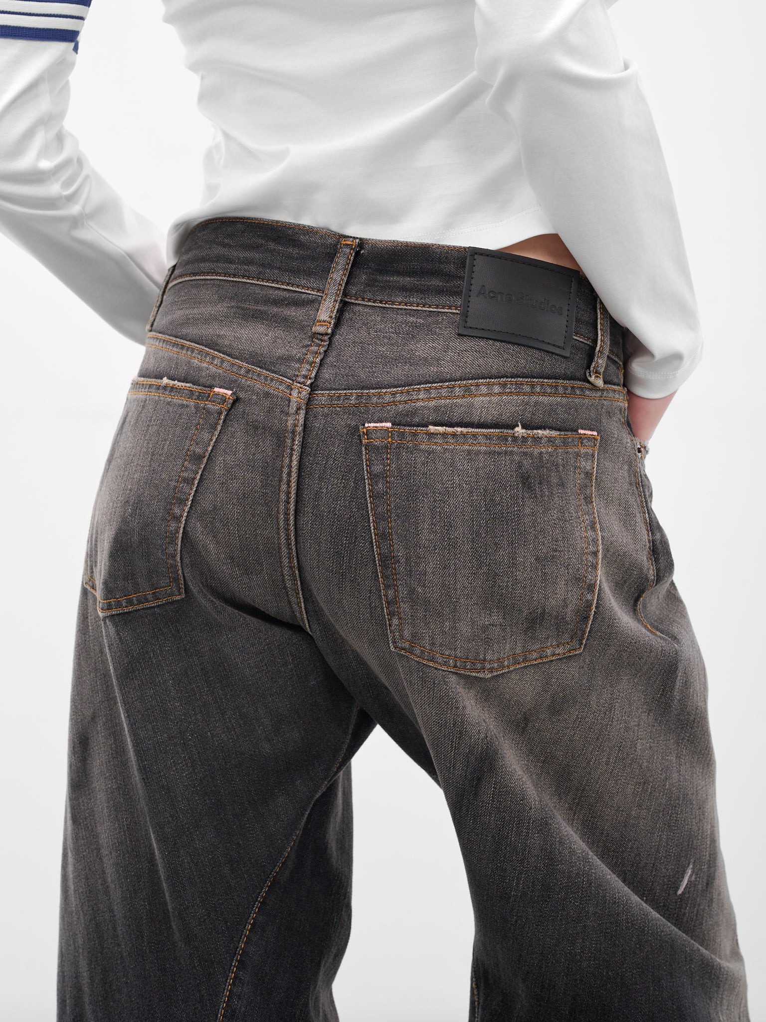 2006 Loose Fit Denim Jeans - 5