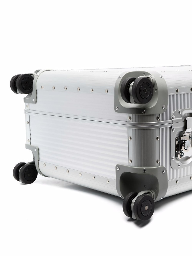 Spinner 76cm studded aluminum suitcase 4